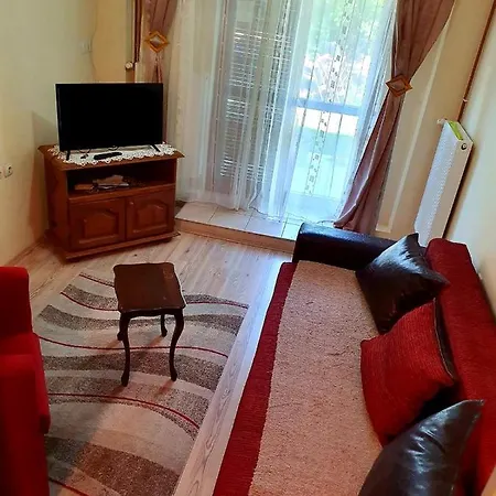 Апартаменты Sergej 2